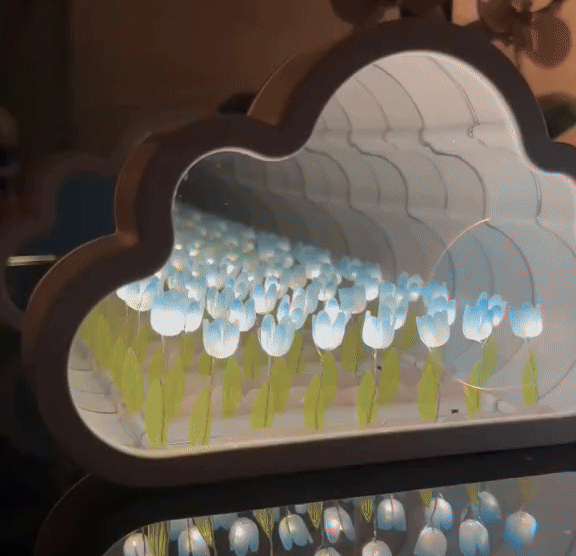 Lámpara de Tulipanes para Armar con Espejo en Forma de Nube